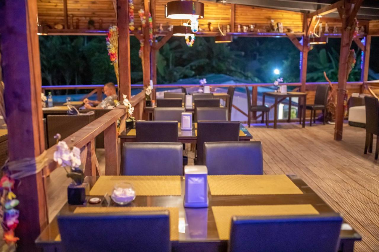 Dive Villa Thoddoo Extérieur photo